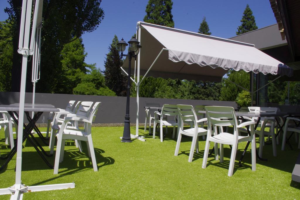 Mercure Saint Etienne Parc De L'Europe Exterior foto