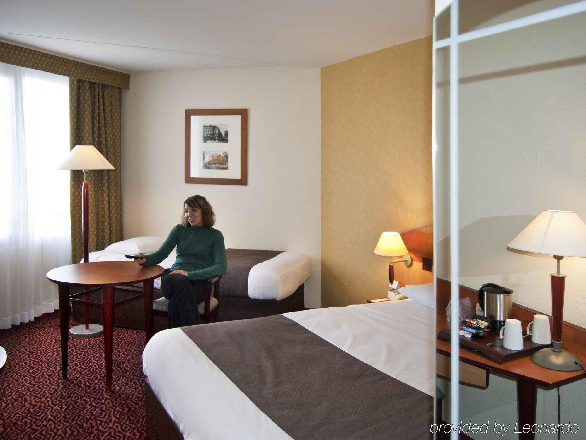 Mercure Saint Etienne Parc De L'Europe Zimmer foto