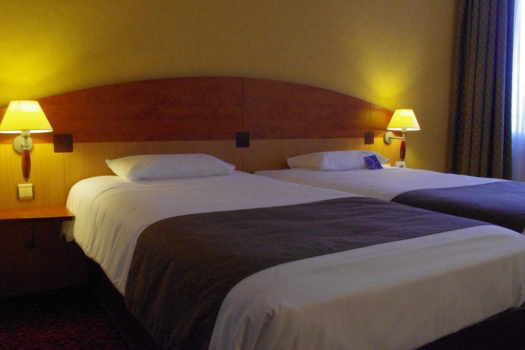 Mercure Saint Etienne Parc De L'Europe Exterior foto