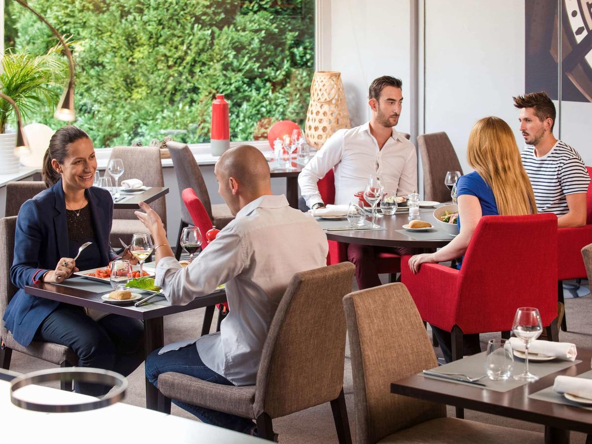 Mercure Saint Etienne Parc De L'Europe Exterior foto