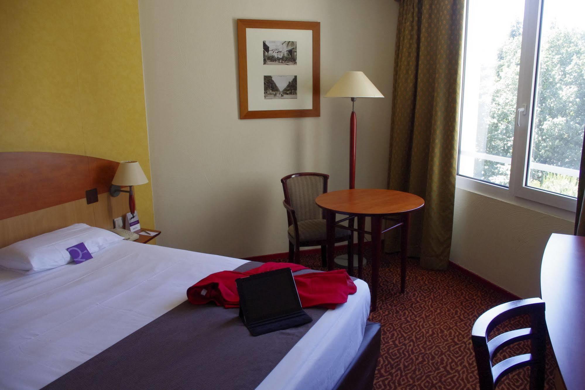 Mercure Saint Etienne Parc De L'Europe Exterior foto