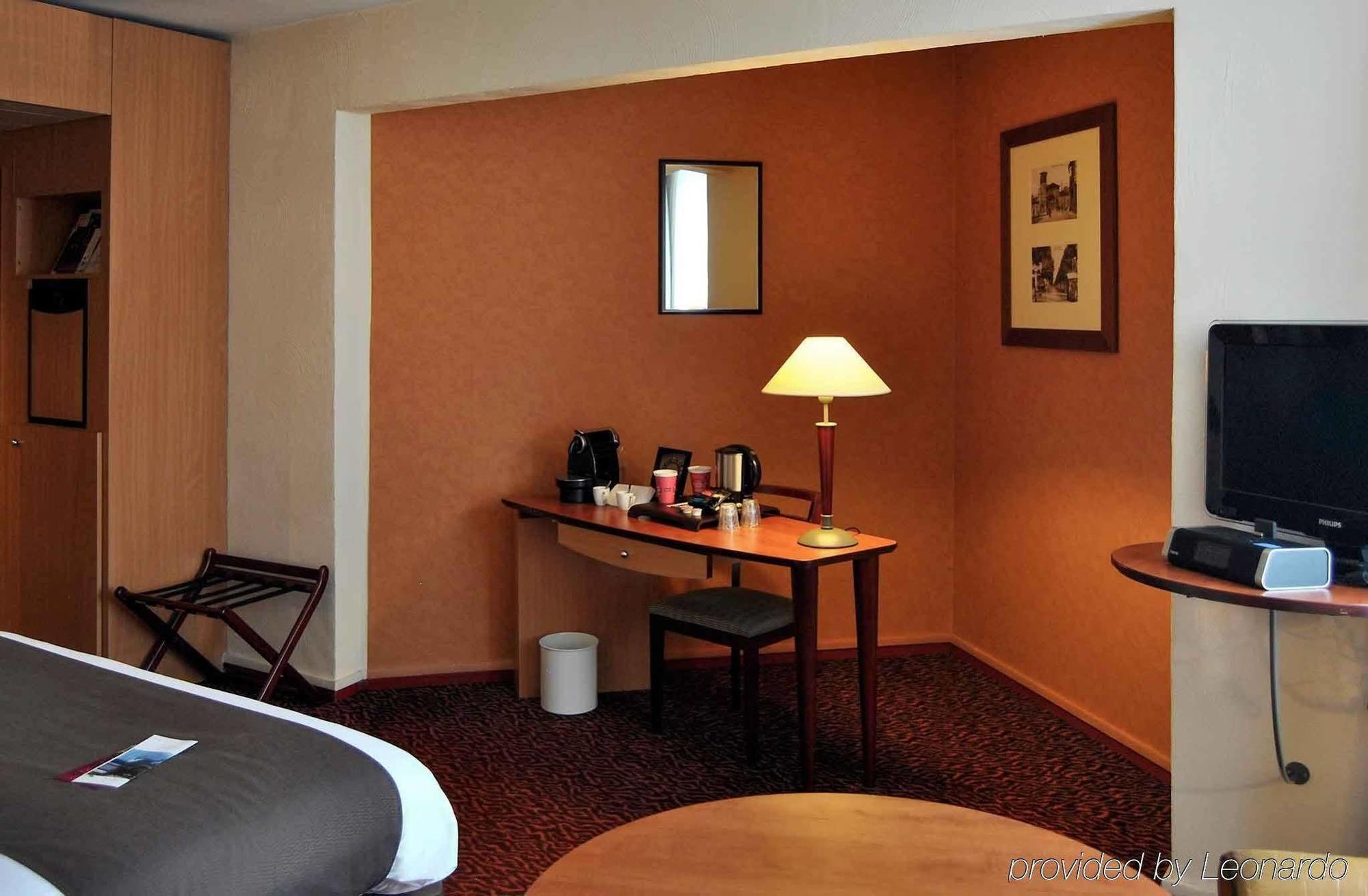 Mercure Saint Etienne Parc De L'Europe Exterior foto